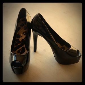 Jessica Simpson Black Patent Leather Acadia Heels